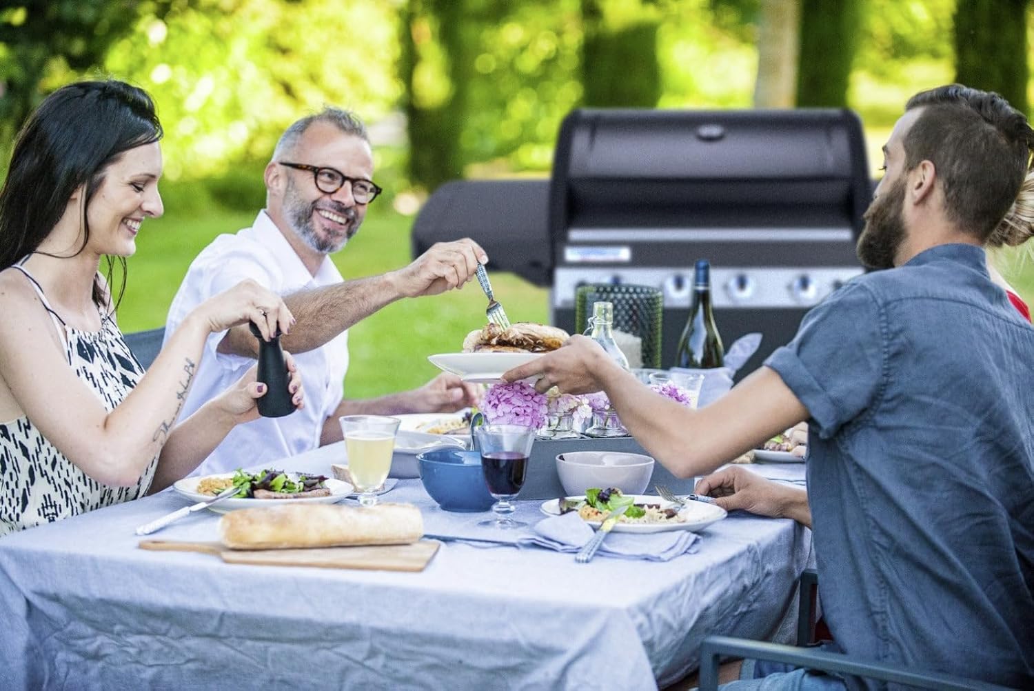 Campingaz 4 Series LS Plus Barbecue à gaz avec 2 grilles, 4 brûleurs en acier inoxydable et 1 côté