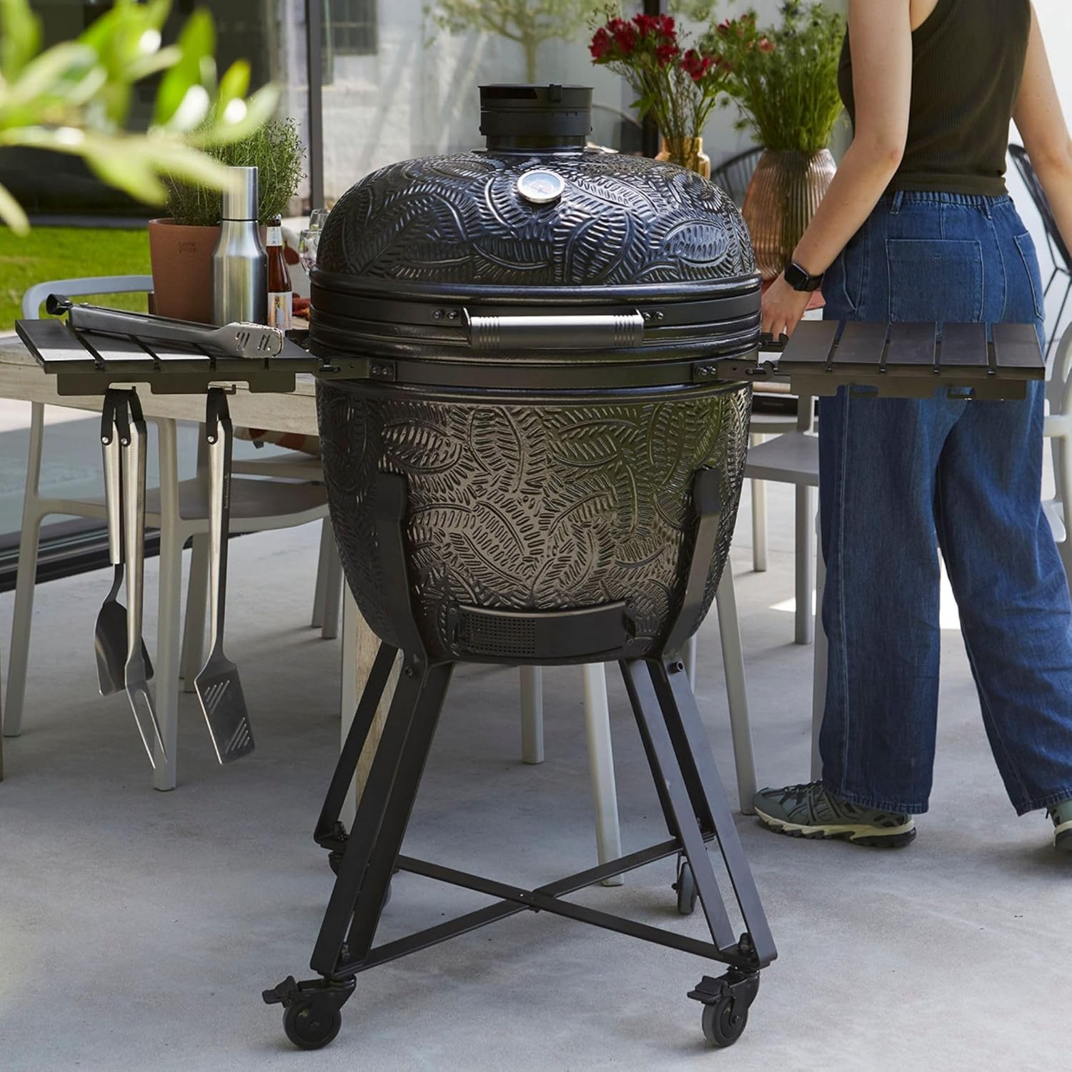 Barbecue Kamado Kamal 2.0 Griller, Fumer, Cuire à la Vapeur, rôti, Extra Large Mat, 138x84x123cm, Noir Kamal 2.0 Extra Large mat