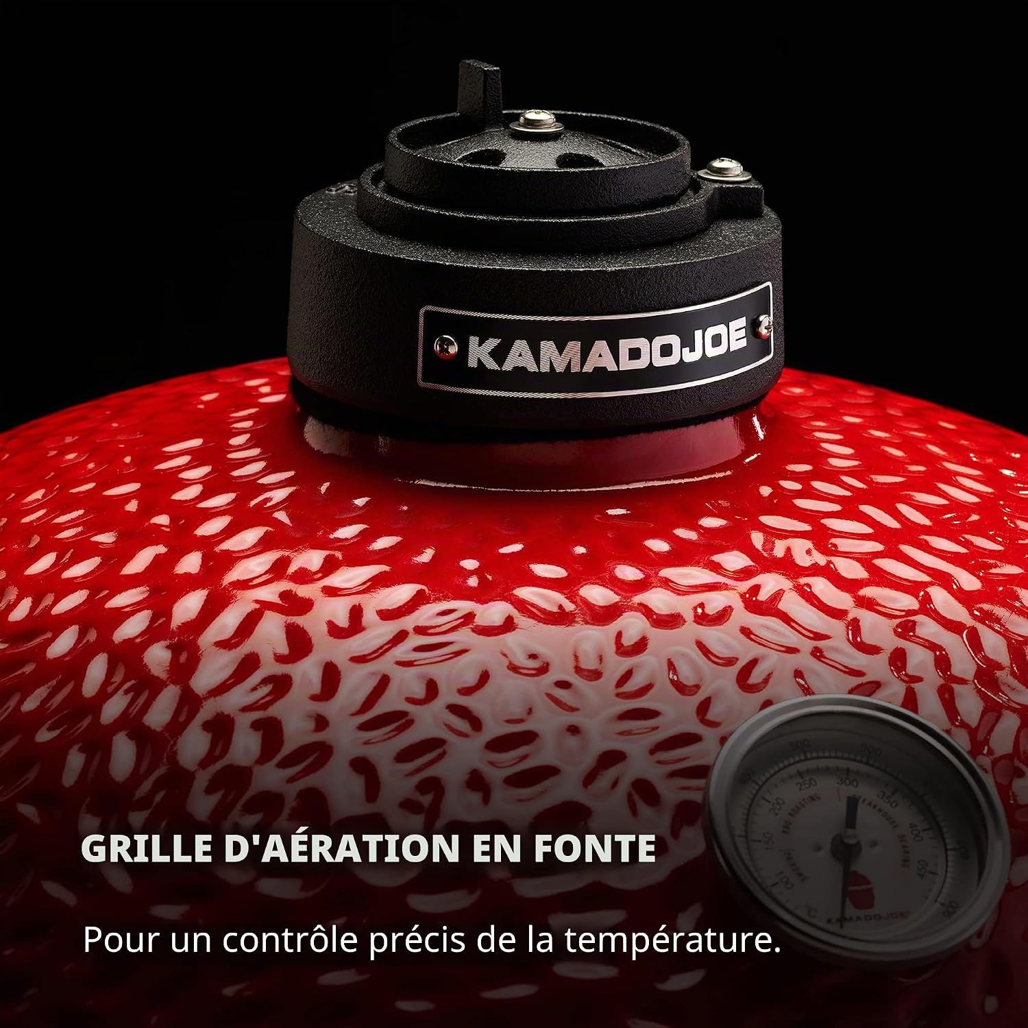 Joe Jr 13.5-inch Gril à charbon de bois céramique portable avec support de gril, grille de cuisson en acier inoxydable, déflecteurs de chaleur et outil pour les cendres en rouge Kamado Joe barbecues Joe Junior Grill